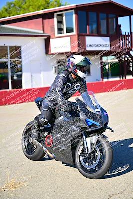 media/Sep-22-2024-TrackXperience (Sun) [[6154aa97fe]]/Around the Pits/